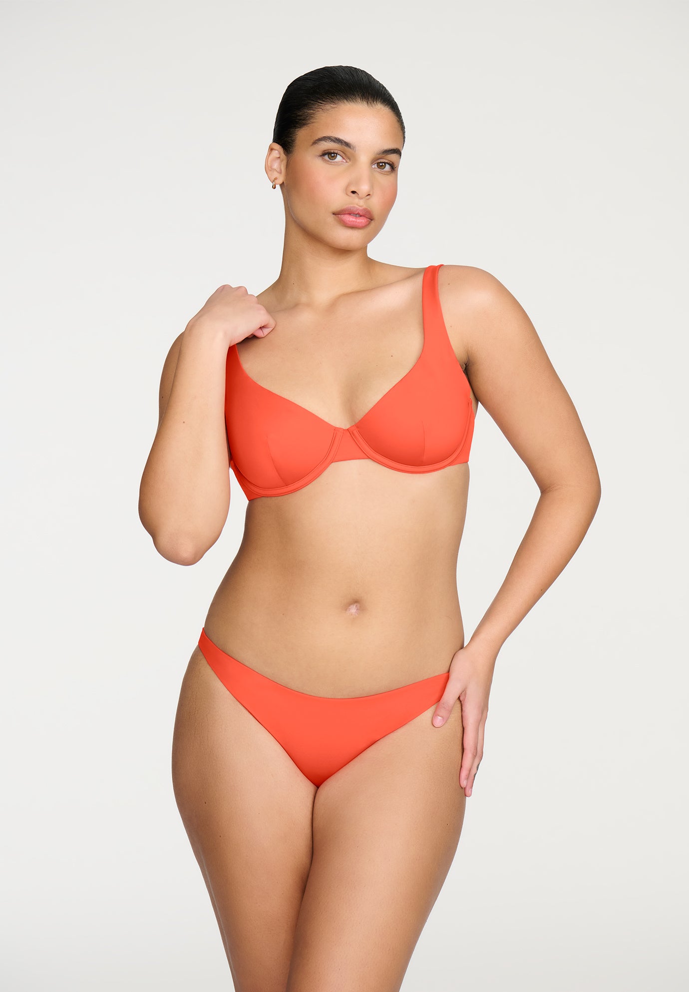 The Scoop - Swim image number 0