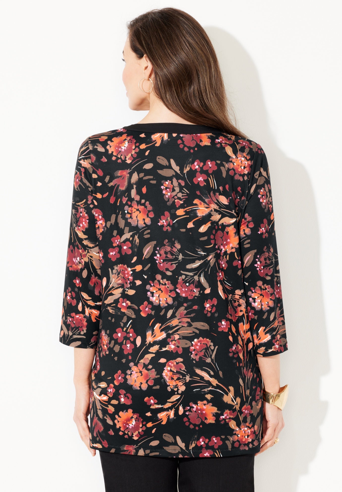 Keyhole Accent Tunic image number 3