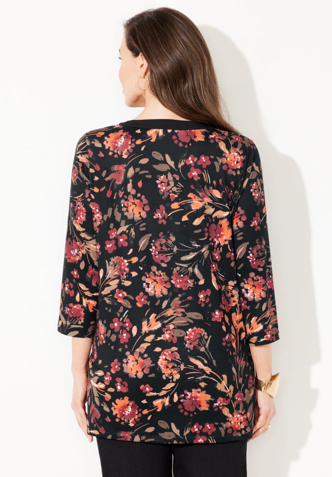 Keyhole Accent Tunic image number 3