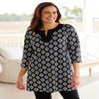 Contrast Notch-Neck Three-Quarter Sleeve Knit Tunic image number null