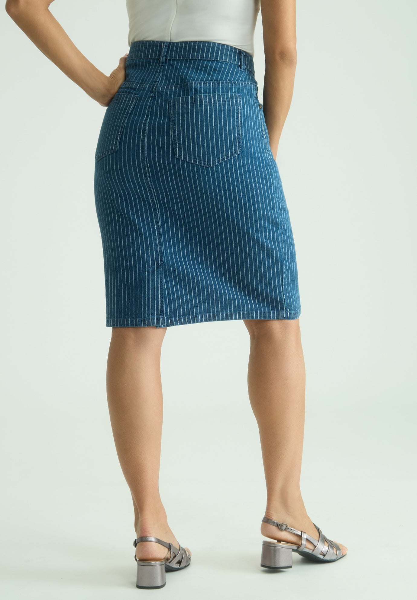 True Fit Stretch Denim Short Skirt image number 2