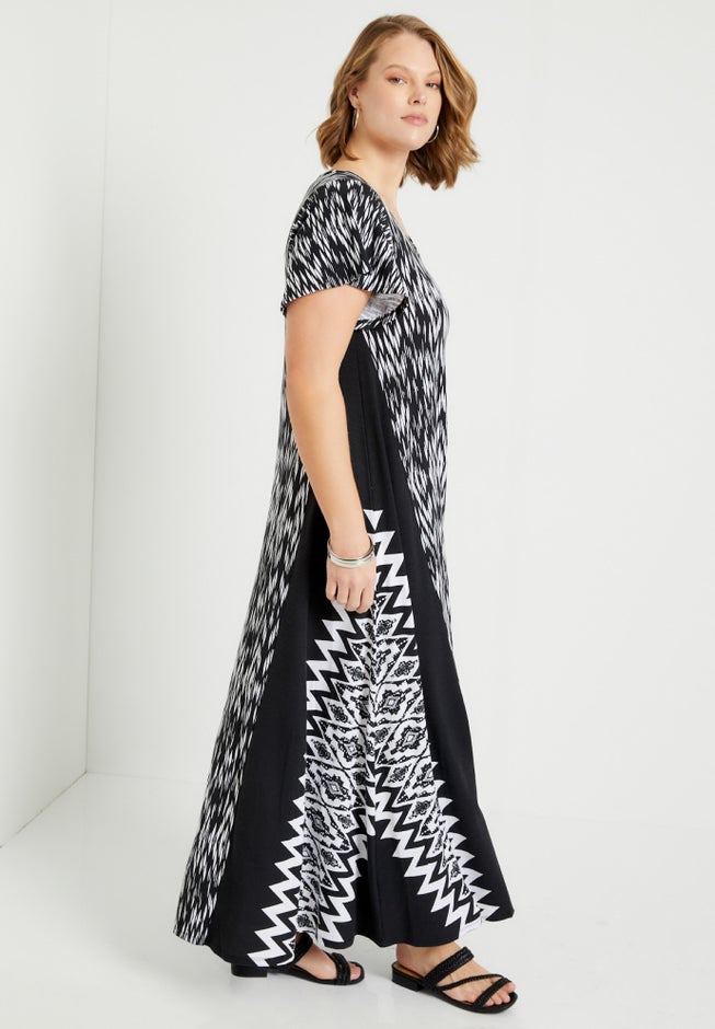 Flutter Sleeve Sweetheart Dress image number 2