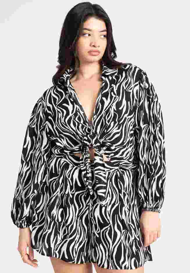 Tie Front Top image number 2