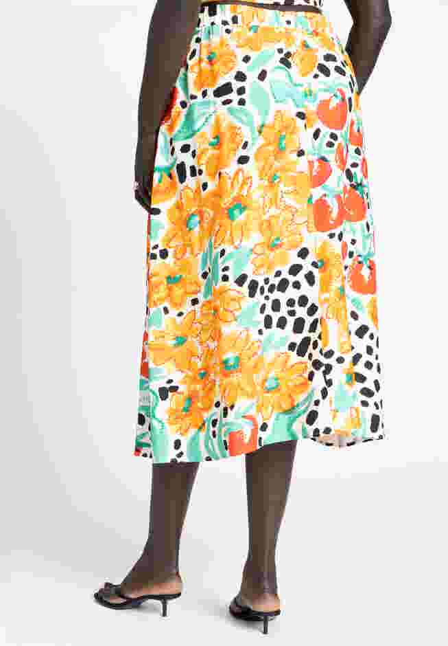 Printed Wrap Skirt image number 3