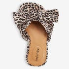 The Blanche Mule image number null