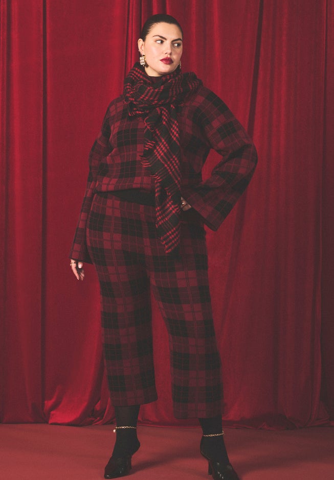 Crop Leg Sweater Pant image number null