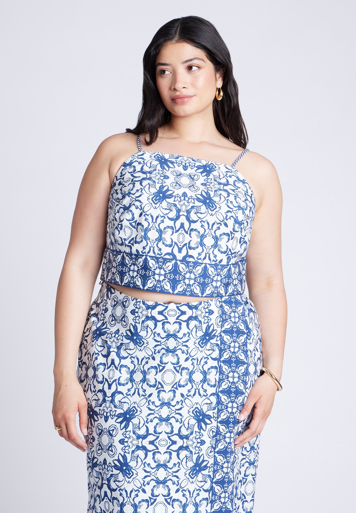 Printed Cropped Tank Top image number 1