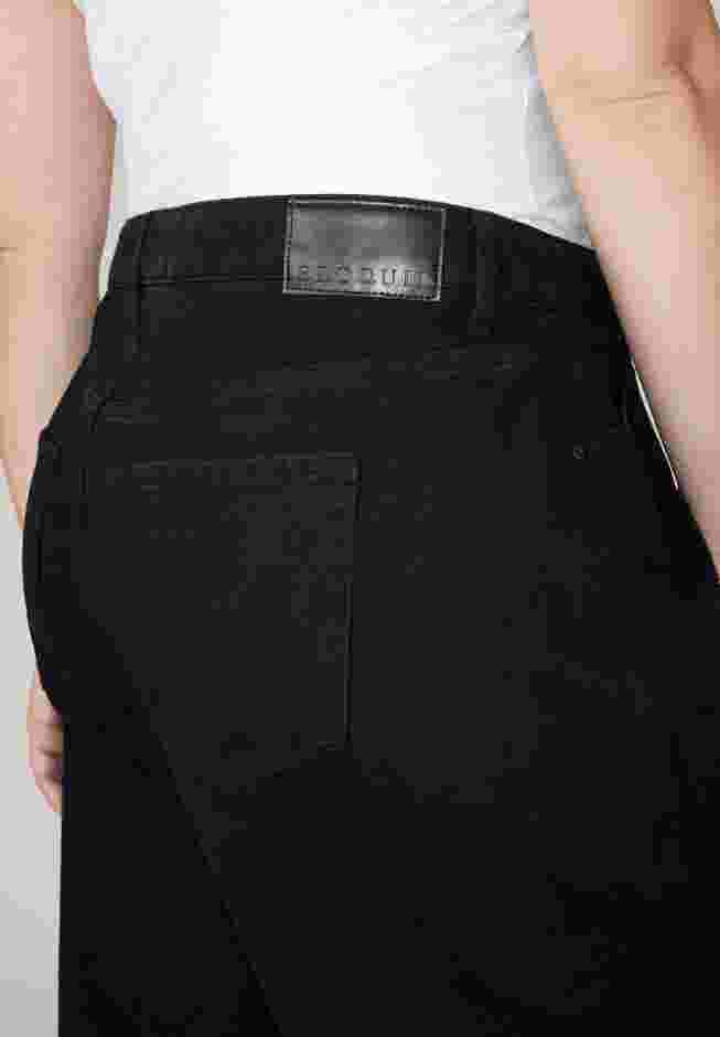 The Loose Fit Jean image number 4