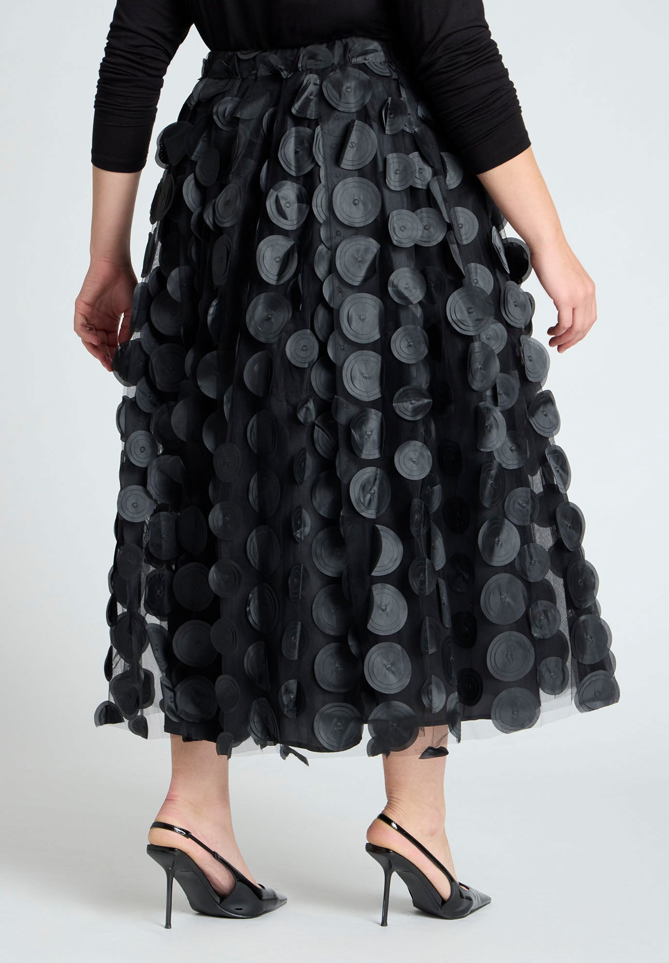 Dimensional Dot Tulle Maxi Skirt image number 3