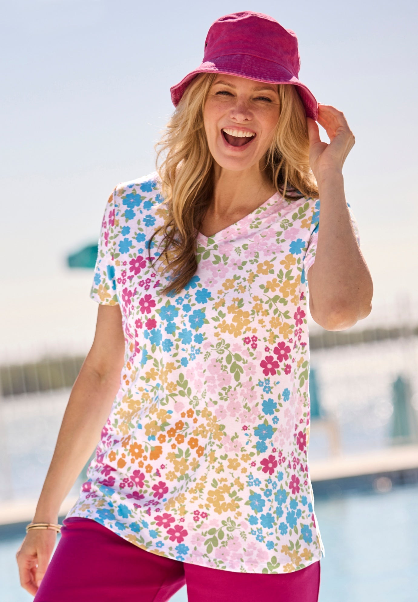 Perfect Printed Short-Sleeve V-Neck Tee image number 0