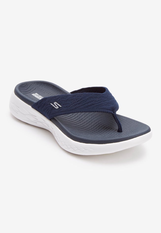 The On the Go Sunny Sandal image number null