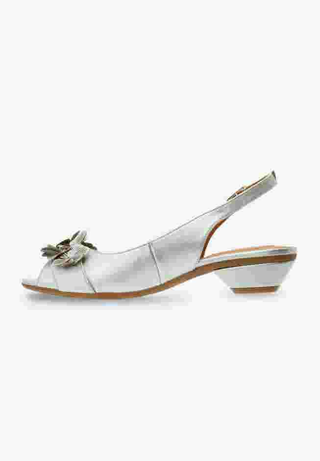 The Rider Slingback image number 5