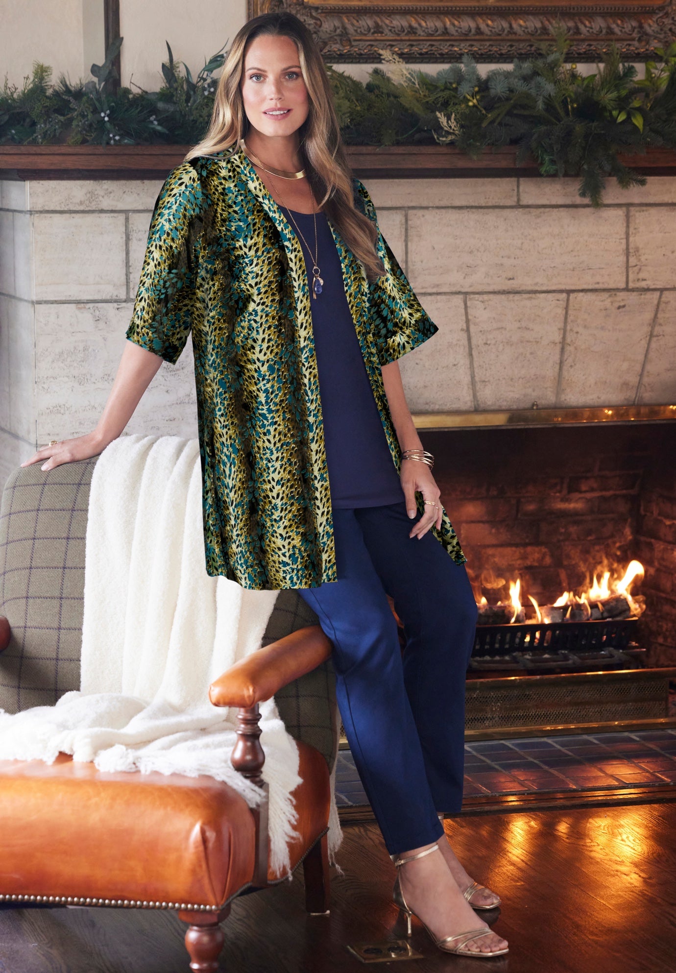 In-Vogue Velvet Kimono image number 0