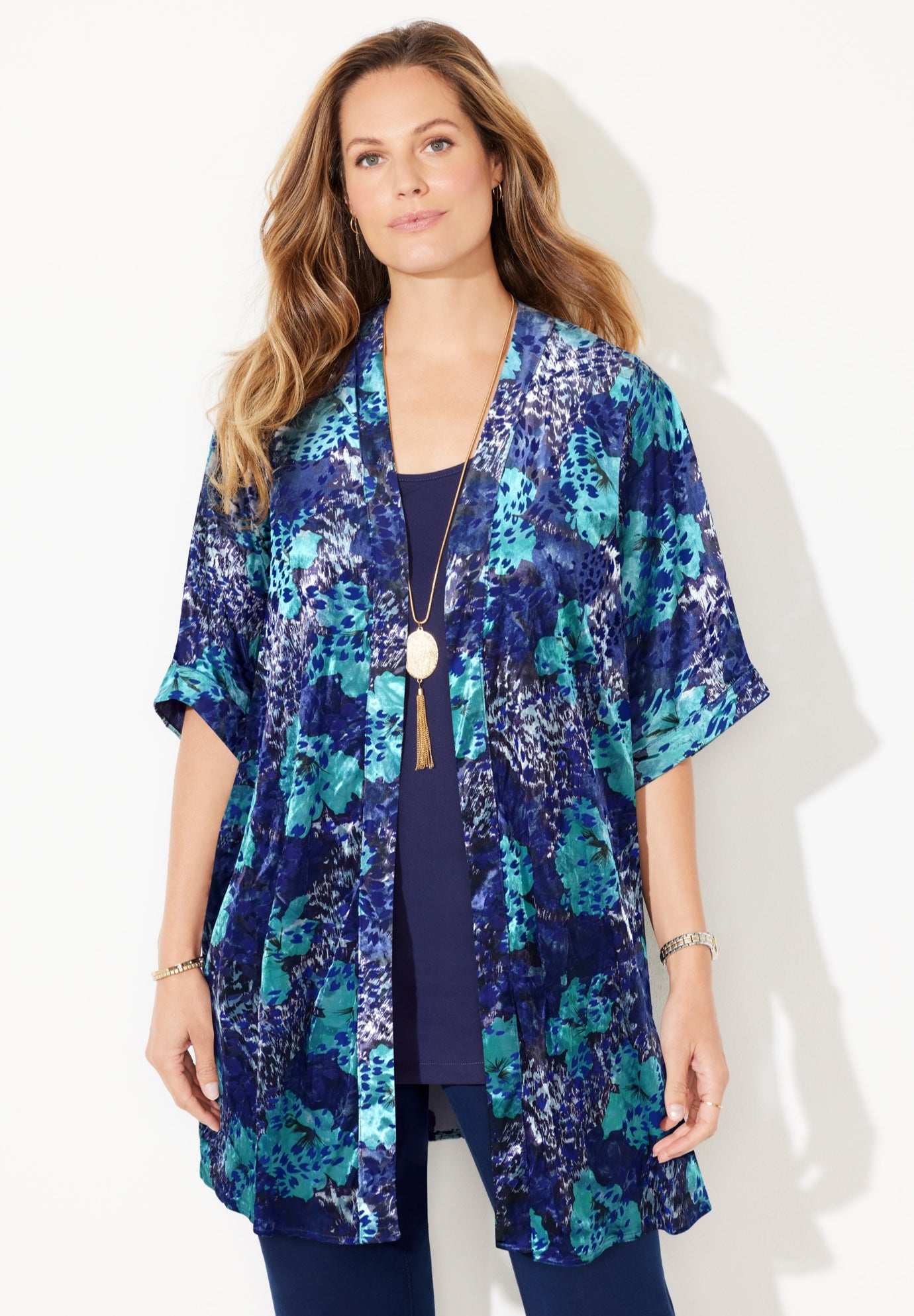 In-Vogue Velvet Kimono image number 1