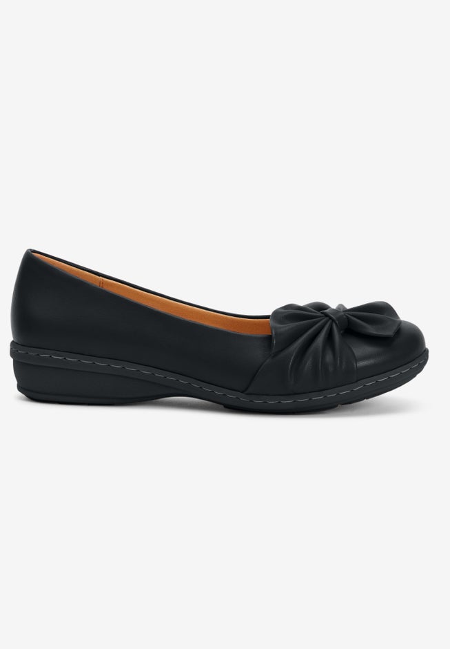 The Pamela Slip On Flat image number 3