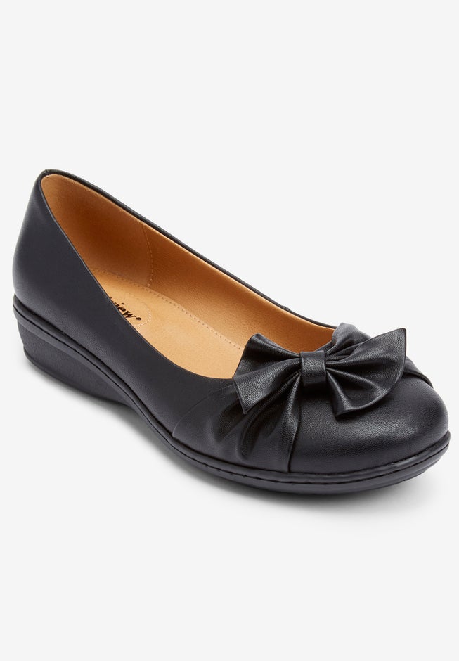 The Pamela Slip On Flat image number 0