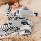 Puff Sleeve Tie Front Crop Top image number null