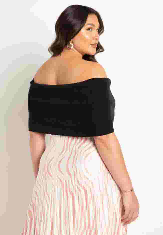 Off The Shoulder Sweater Tube Top image number 1