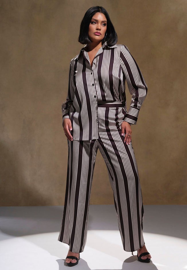 Flared Leg Pant image number 5