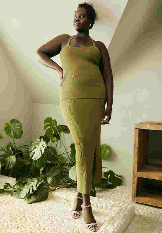 Maxi Sweater Skirt with Button Down Placket image number 3