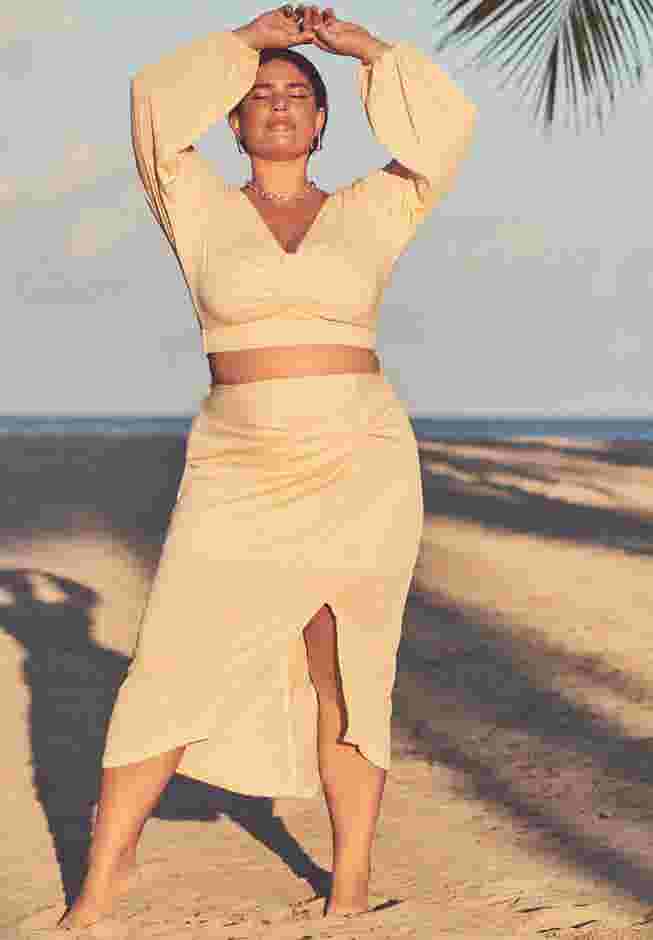 Twist Detail Sarong Midi Skirt image number 3