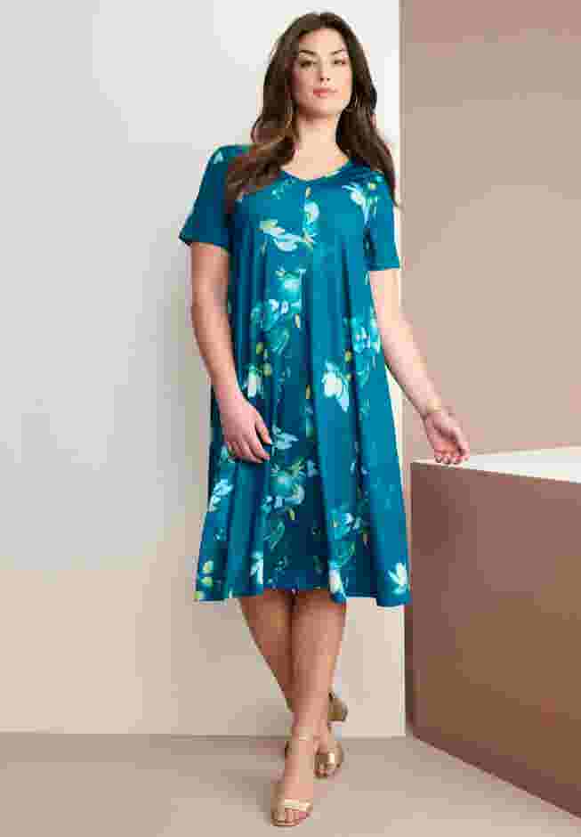 UltraSmooth™ Plus Size V-Neck Swing Dress – Soft Knit, Flattering Fit image number 4