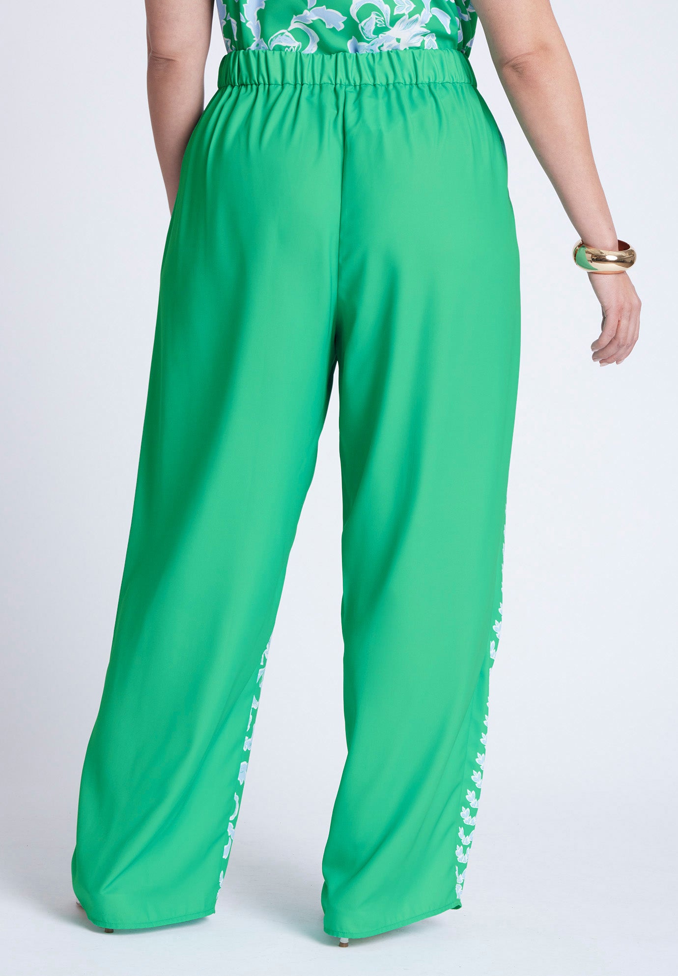 Placed Print Pull On Pant image number 3