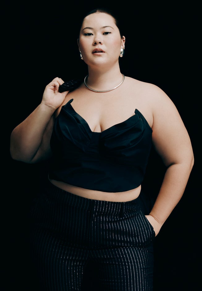 Dramatic Bust Crop Top image number 3