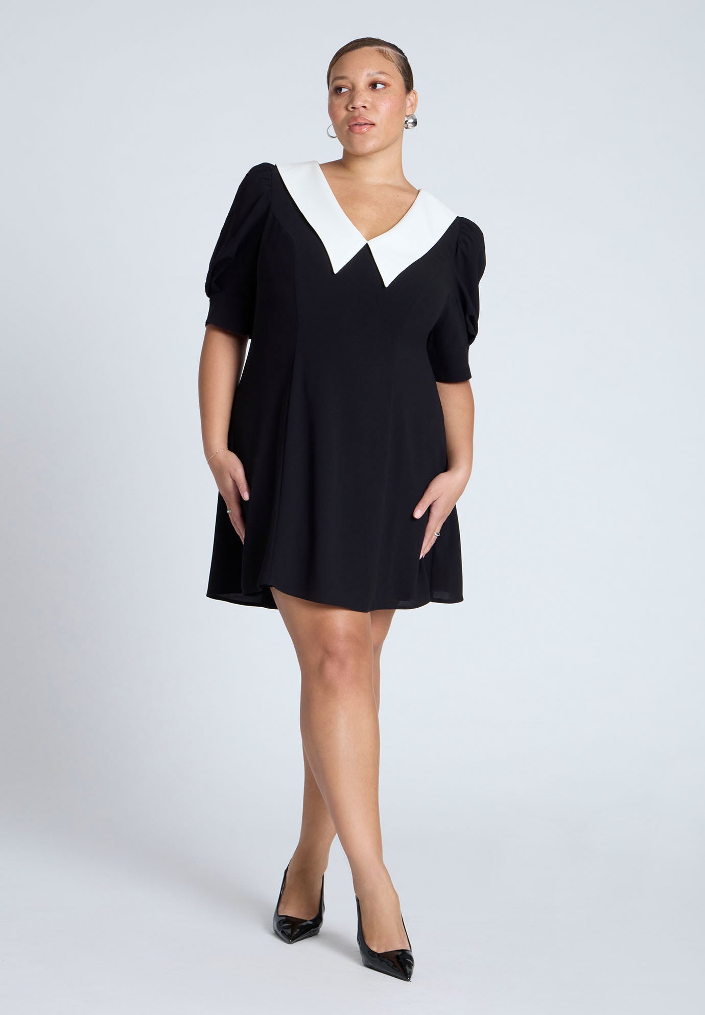 Contrast Collar Mini Dress image number 0