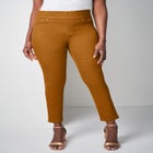 Comfort Waist Scalloped Ankle Jean image number null