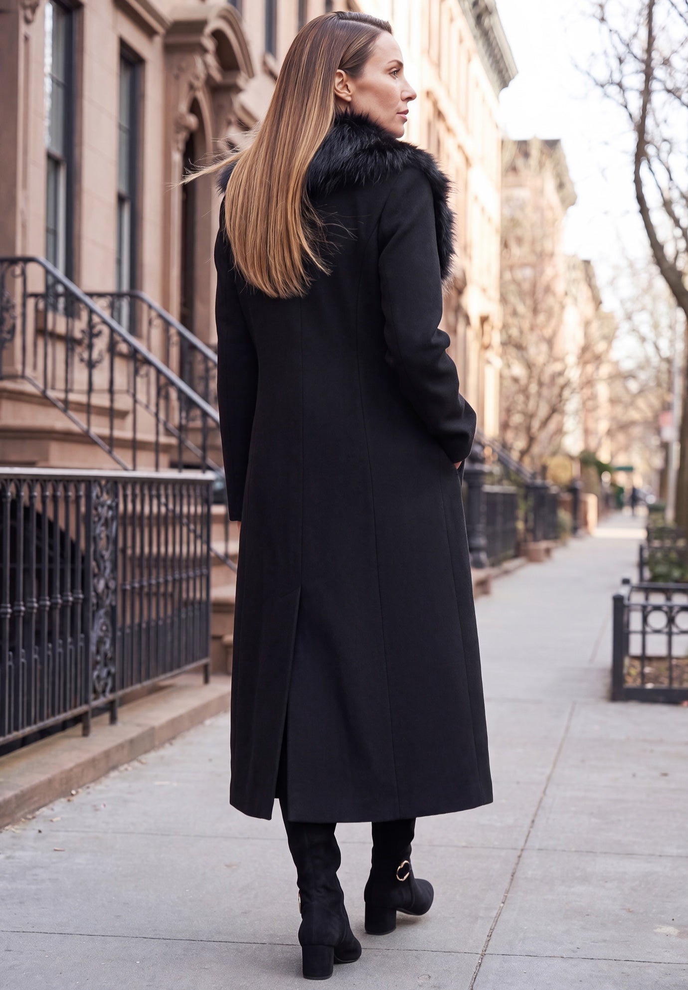 Long Wool-Blend Coat with Faux Fur Collar image number 2