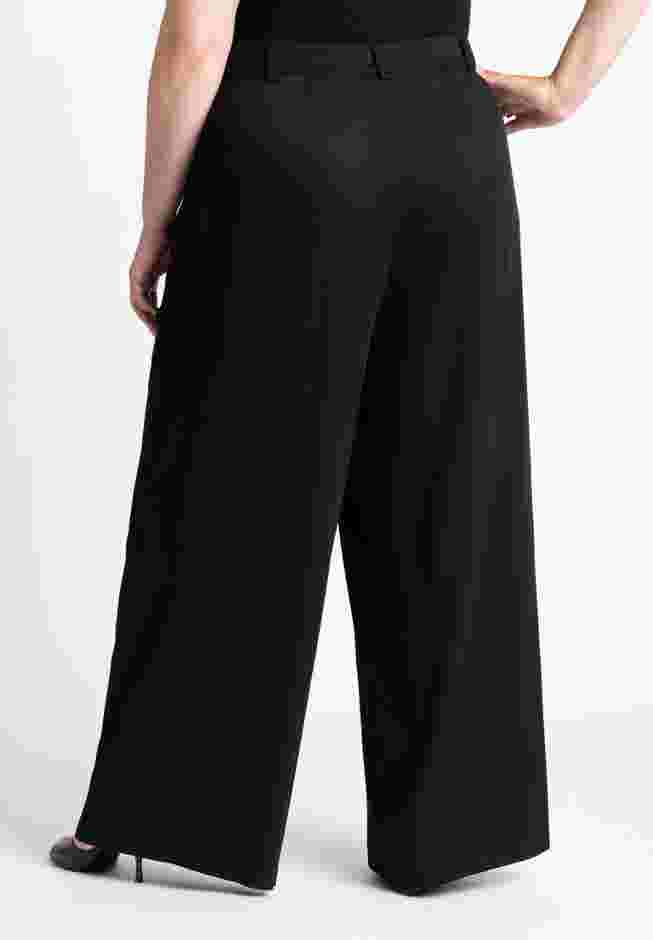 Relaxed Lightweight Trouser image number 3