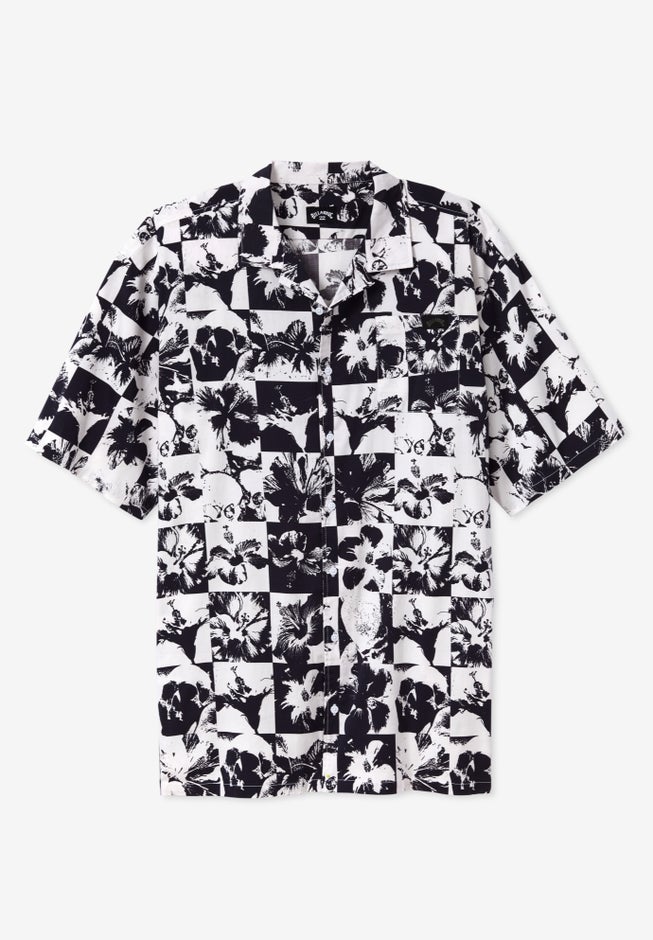 Woven Short-Sleeve Shirt image number null