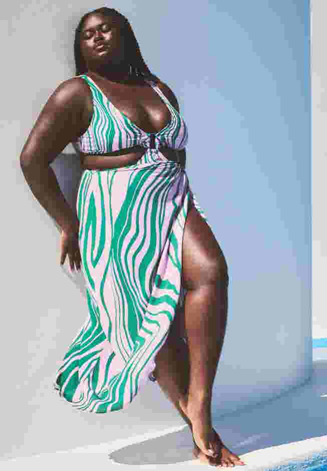 Gabi Fresh Swim x ELOQUII Twist Front Coverup Skirt image number 0