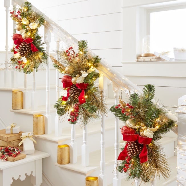 24" Pre-Lit Holiday Classics Stair Swag image number 0