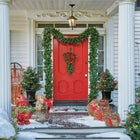 Pre-Lit Arrow-Tip Vertical Teardrop Swag image number null