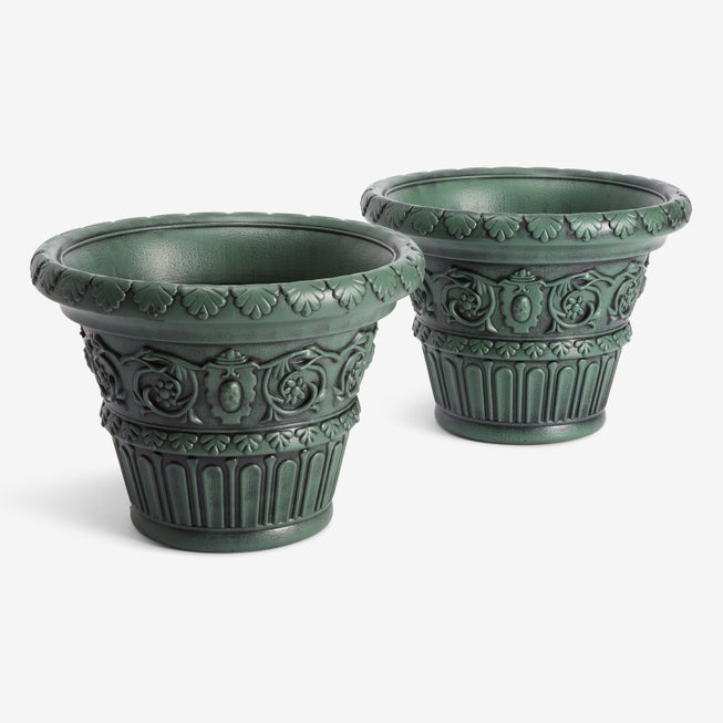 Set of 2 Large Romantic Planters image number null