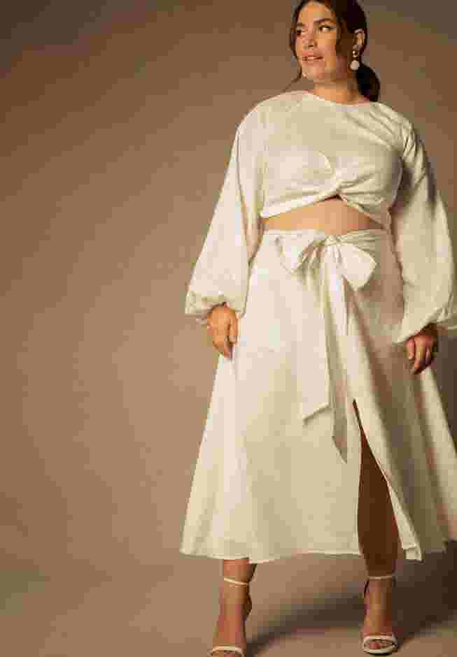 Bridal by ELOQUII Balloon Sleeve Top image number 2