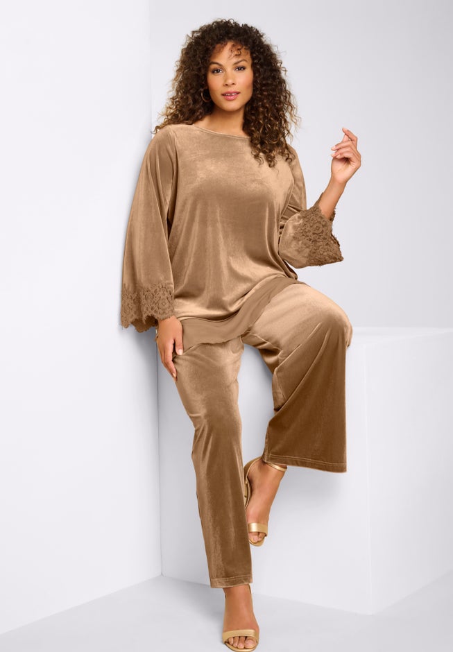 Wide Leg Velour Pant image number 2