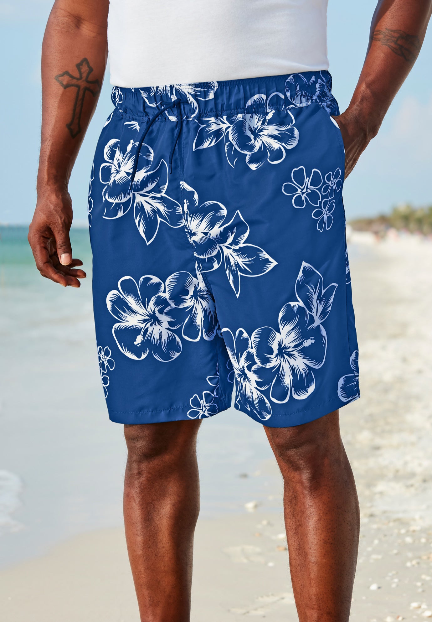 Hibiscus Print 8" Swim Trunks image number 4