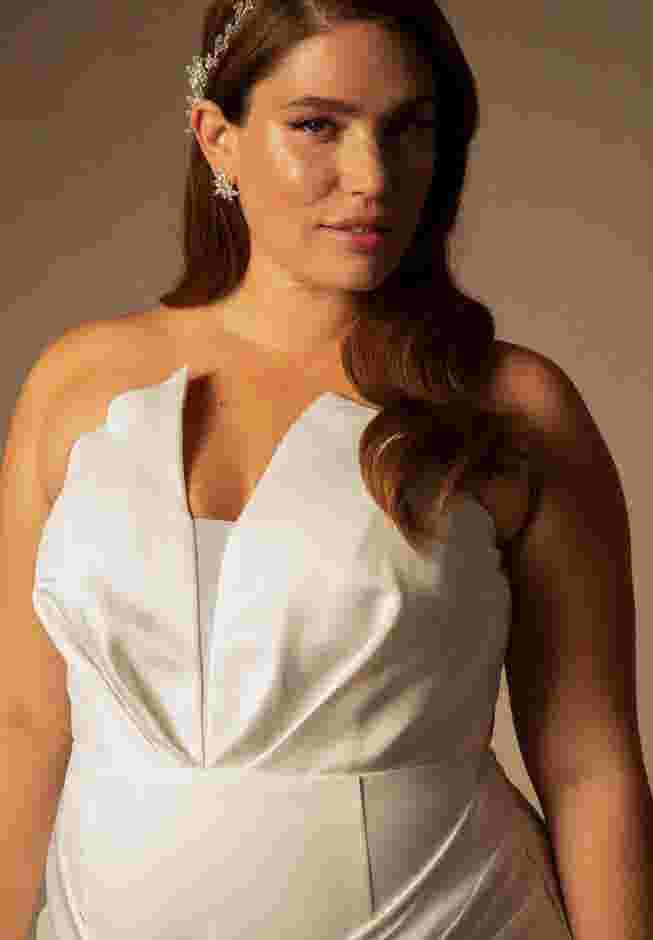 Bridal by ELOQUII Satin Mermaid Gown image number 2