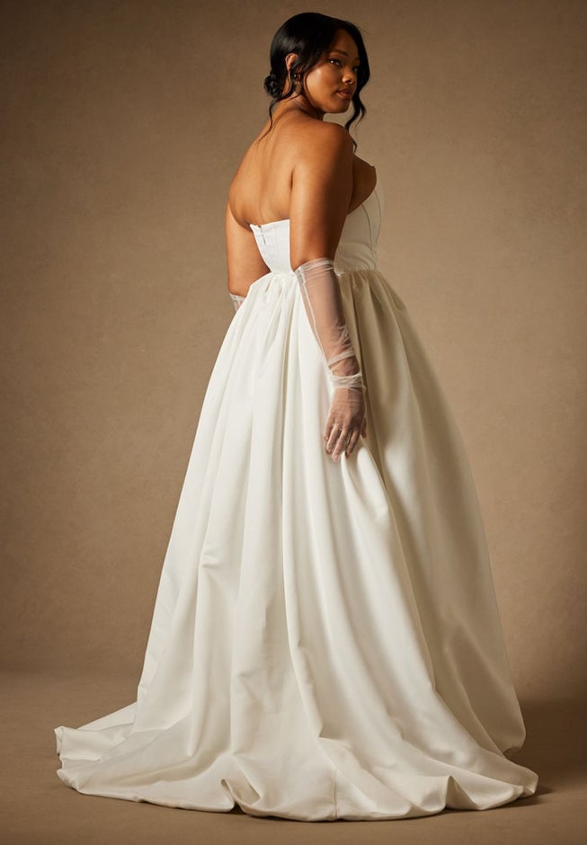 Bridal by ELOQUII Corset Gown With Bubble Skirt image number 2