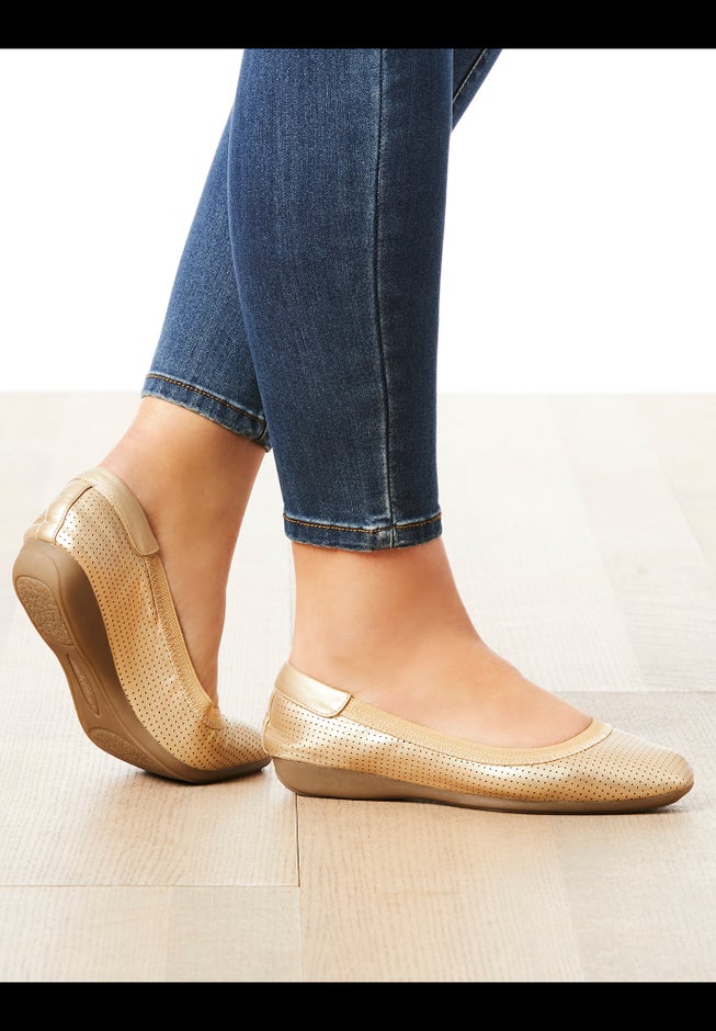 The Everleigh Flat image number 5