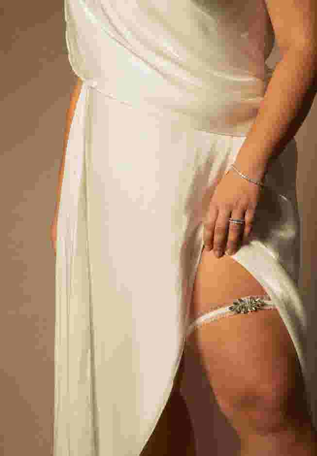 Bridal by ELOQUII Embellished Garter image number 1