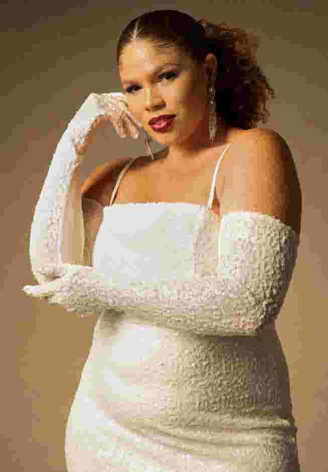 Bridal by ELOQUII Sequin Gloves image number 0