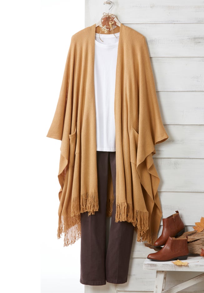 Fringed Cape image number 2