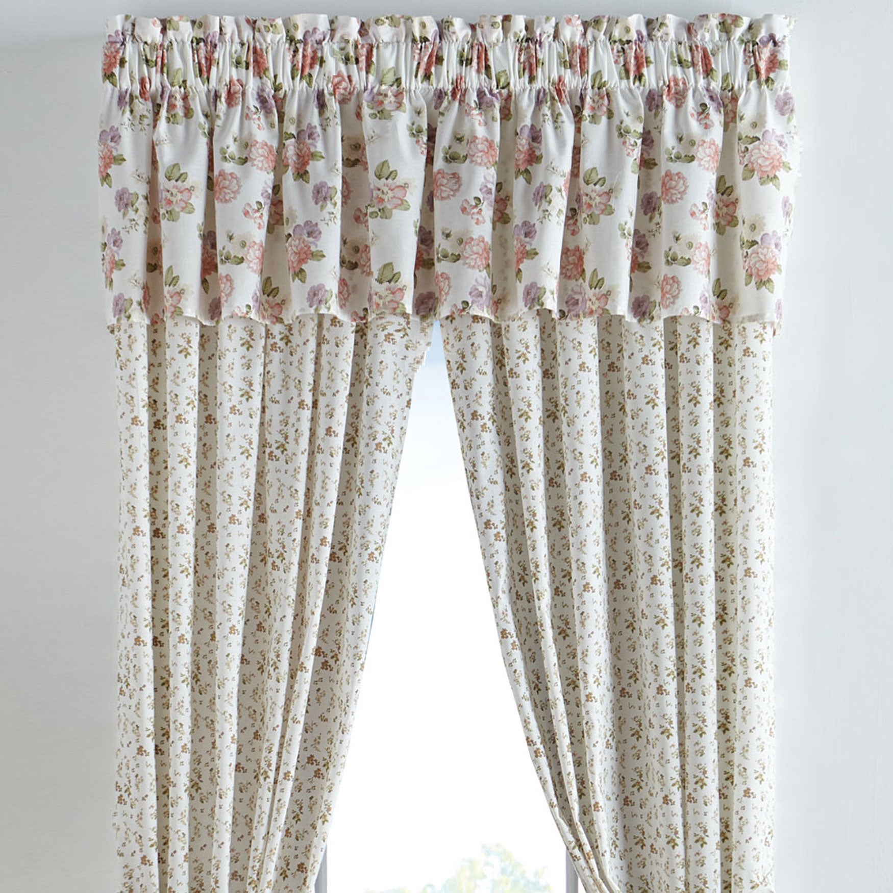 Alexis Valance image number 0