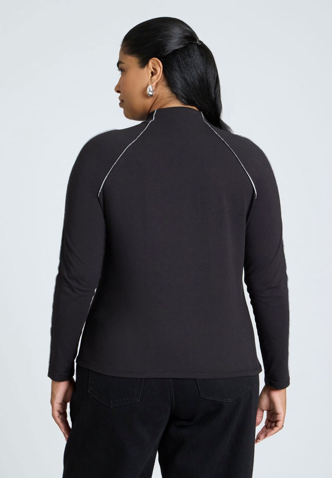 Seam Detail Top image number 1