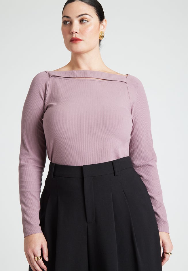 Boat Neck Top With Slit image number null