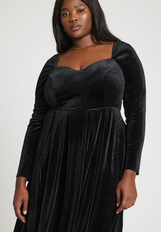 Velvet Sweetheart Neckline Dress image number null